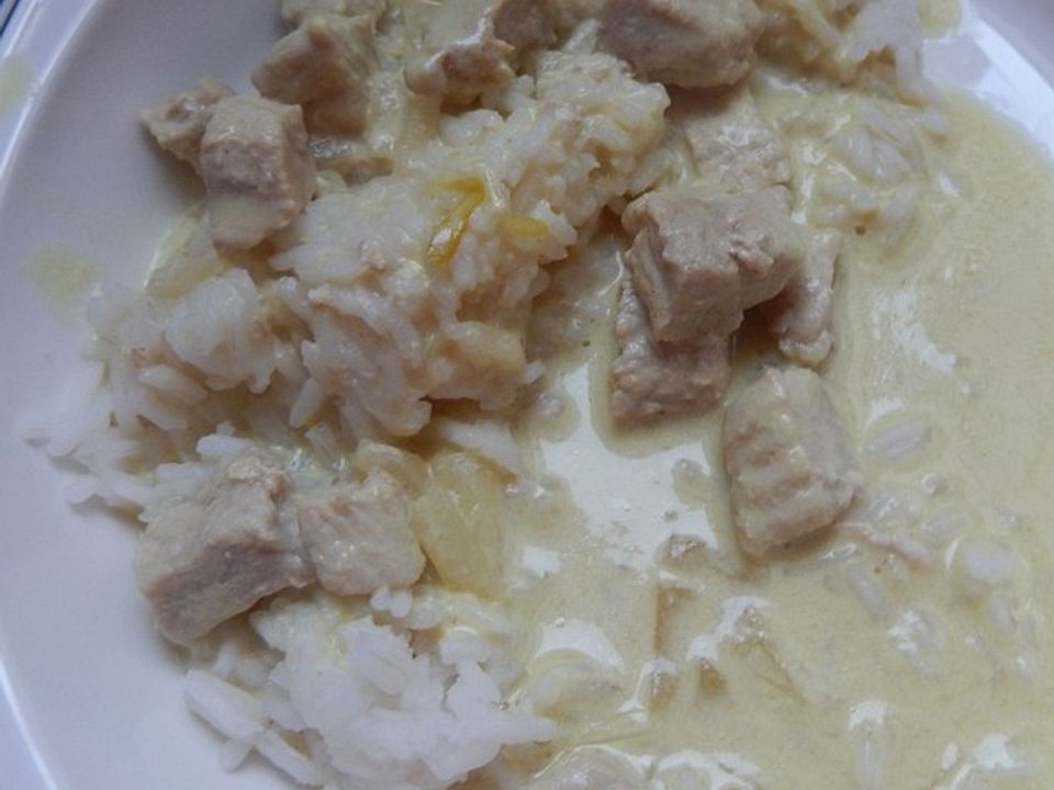 Schweinegeschnetzeltes in Curry-Kokos-Soße von MuffinLola| Chefkoch
