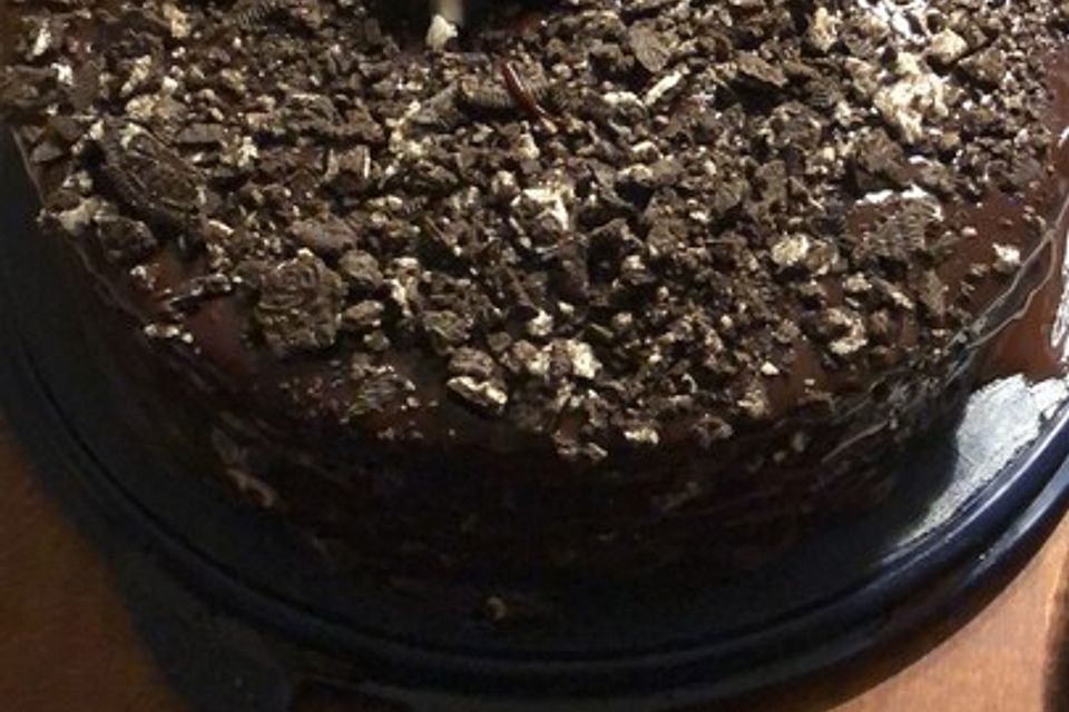 Schoko-Mascarpone-Torte Oreo-Style