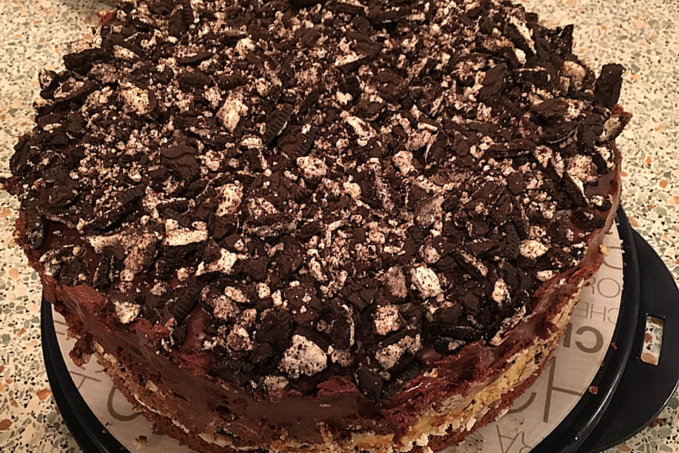 Schoko-Mascarpone-Torte Oreo-Style