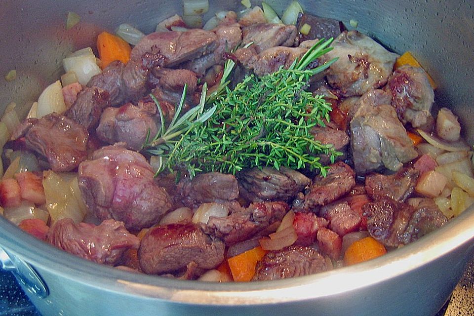Hirschgulasch