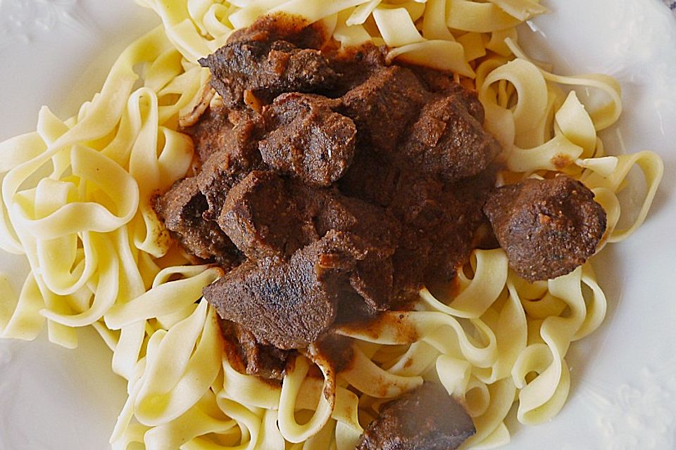 Hirschgulasch