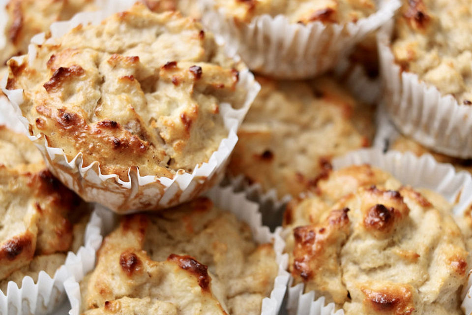 Eiweißreiche cleane und saftige Sportler-Apfel-Muffins