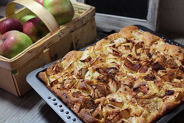 Apfelblechkuchen –  Elmali kek
