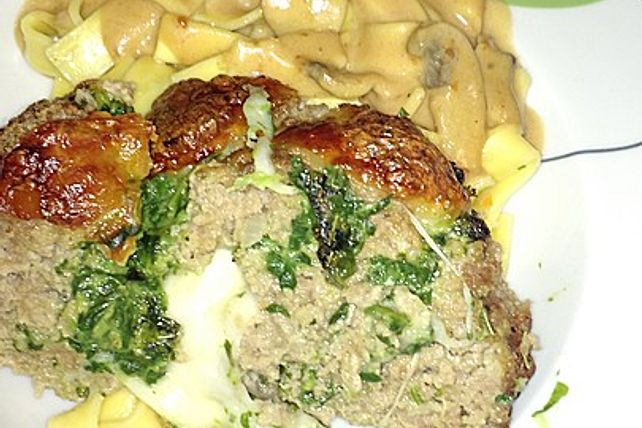 Hackbraten mit Spinat und Mozarella von Samanthacarter2702| Chefkoch