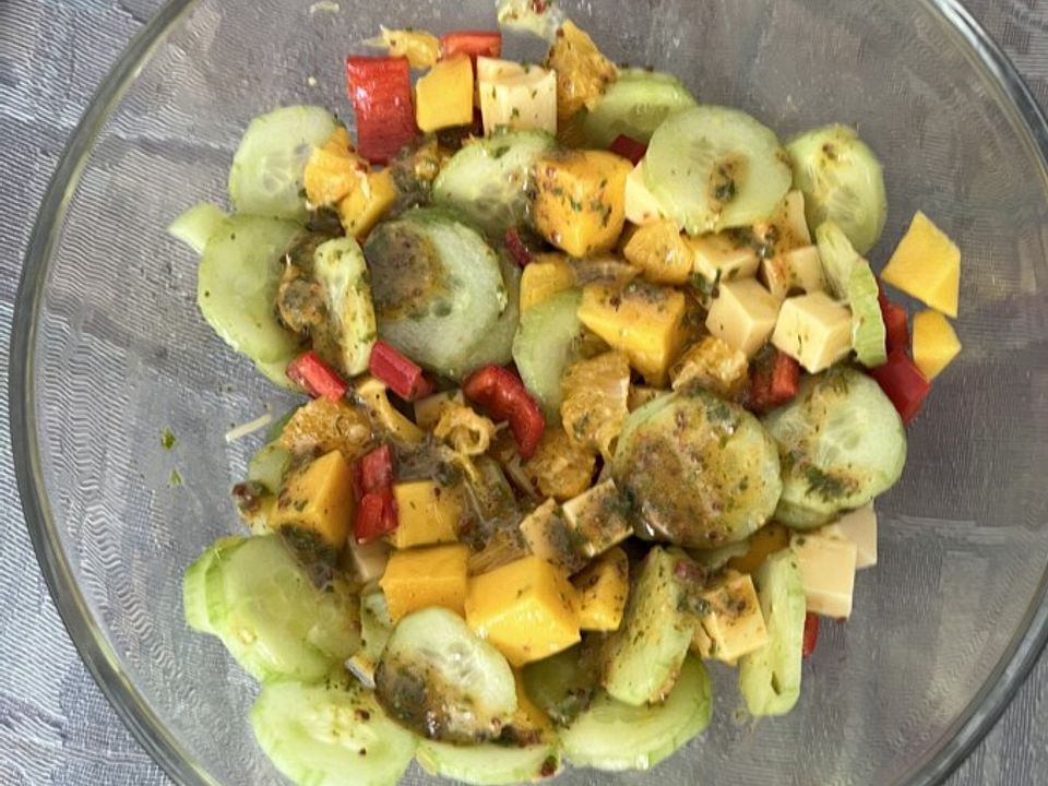 Gurken-Mango-Salat mit Orangen von inkn63| Chefkoch