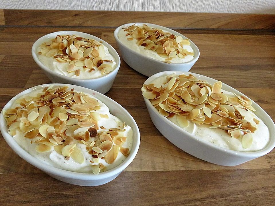 Mascarpone-Kirsch-Mandel Dessert von LaurasTorten| Chefkoch