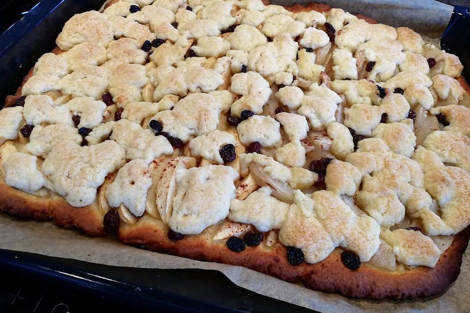 Apfelkuchen mit  Quark-Öl-Teig und Streuseln