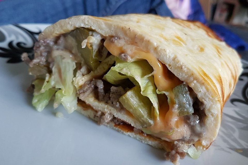 Low-Carb Big Mac Rolle