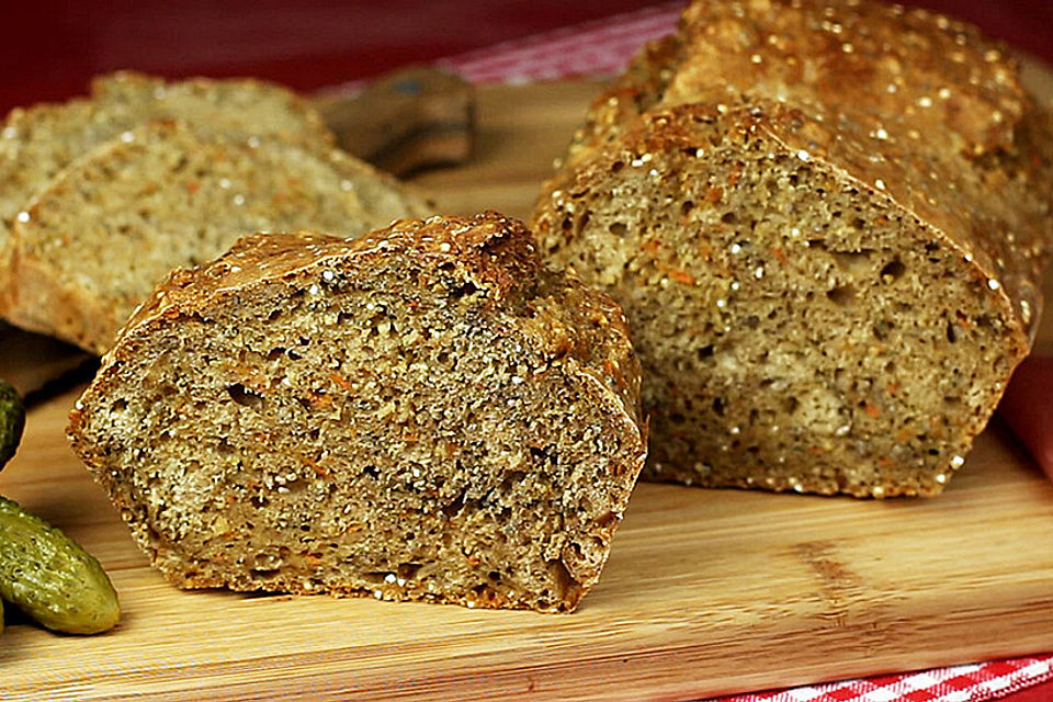 5-Minuten Bierbrot - mit Superfoods gebacken