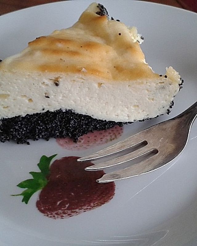 Cheesecake mit Mohnboden