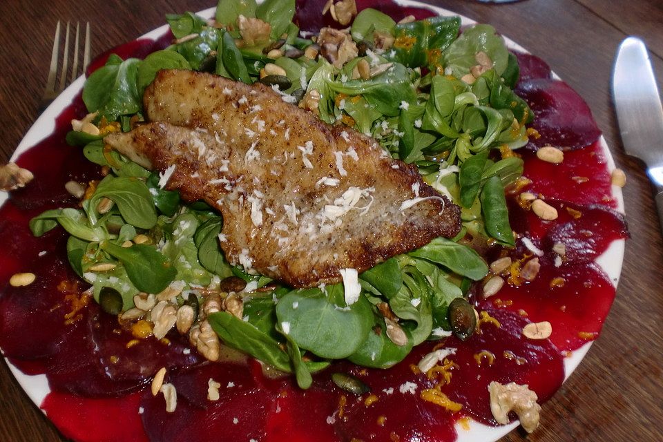 Zander mit Rote Bete-Carpaccio und Feldsalat