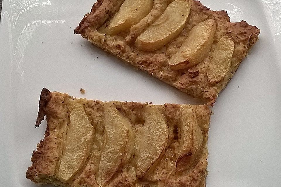 Apfel-Nuss-Kuchen vom Blech