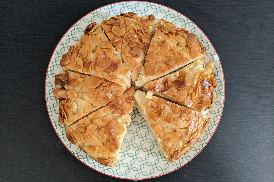 Klassischer Bienenstich vegan