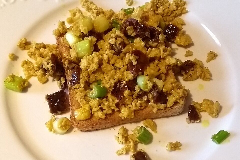 Rührtofu mit getrockneten Tomaten