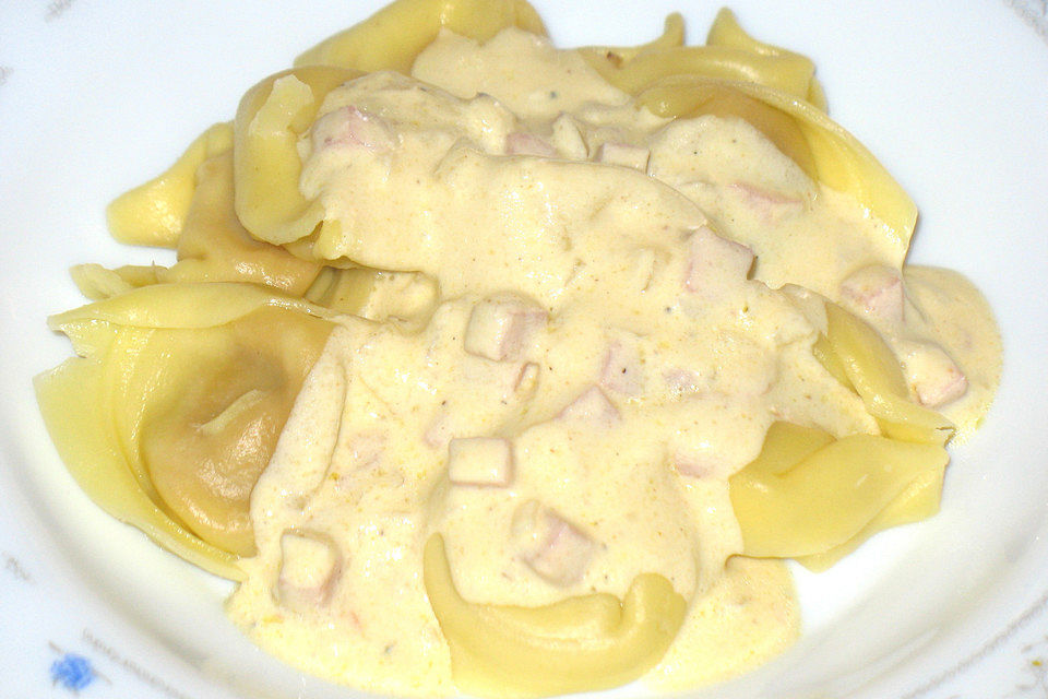 Tortellini mit Crème fraîche