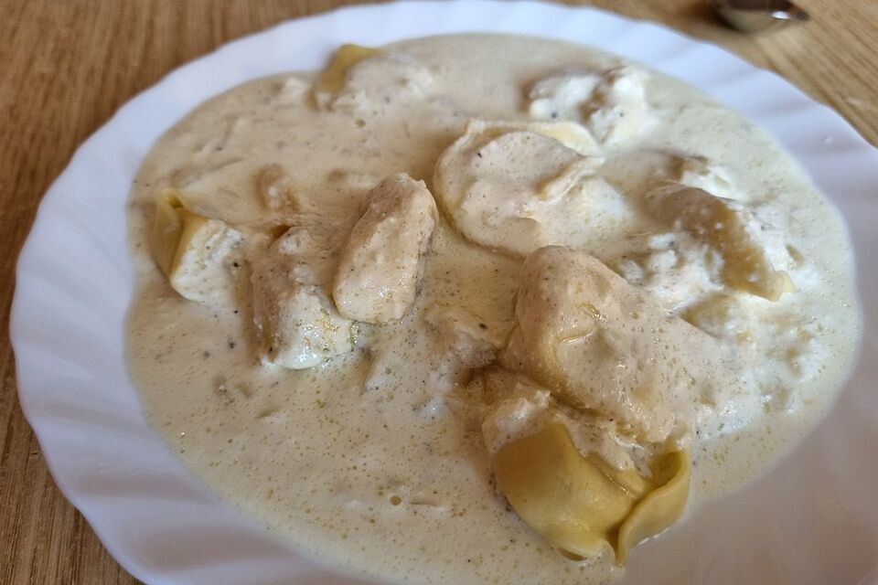 Tortellini mit Crème fraîche