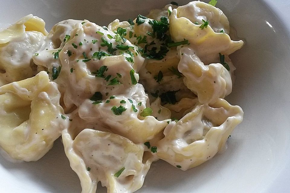 Tortellini mit Crème fraîche