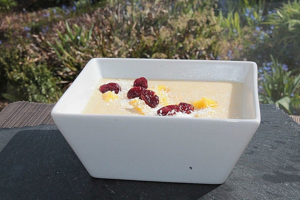 Kokos-Mango-Cranberry-Polenta