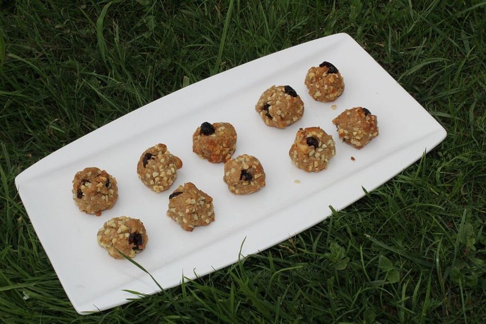 Macadamia - Cranberry Cookies