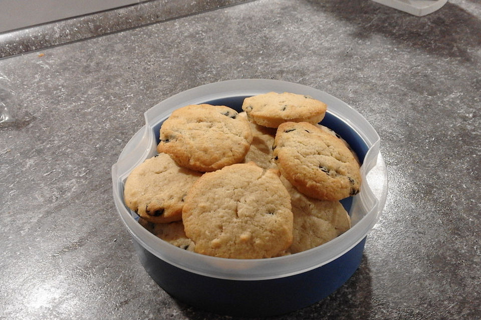 Macadamia - Cranberry Cookies