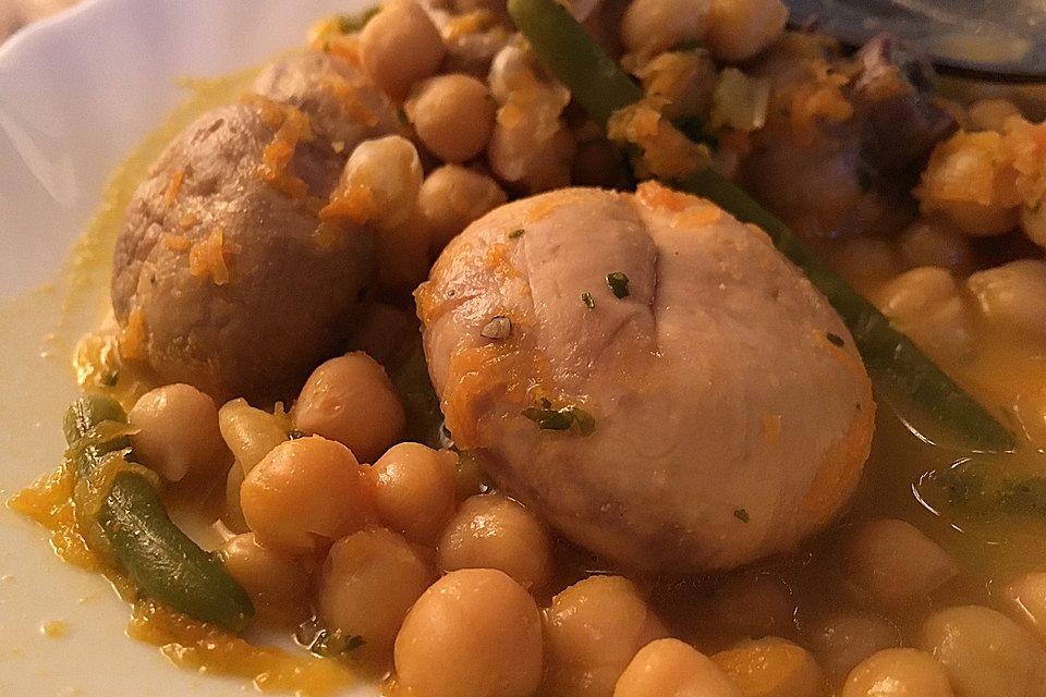 Kichererbsensuppe mit Champignons und grünen Bohnen