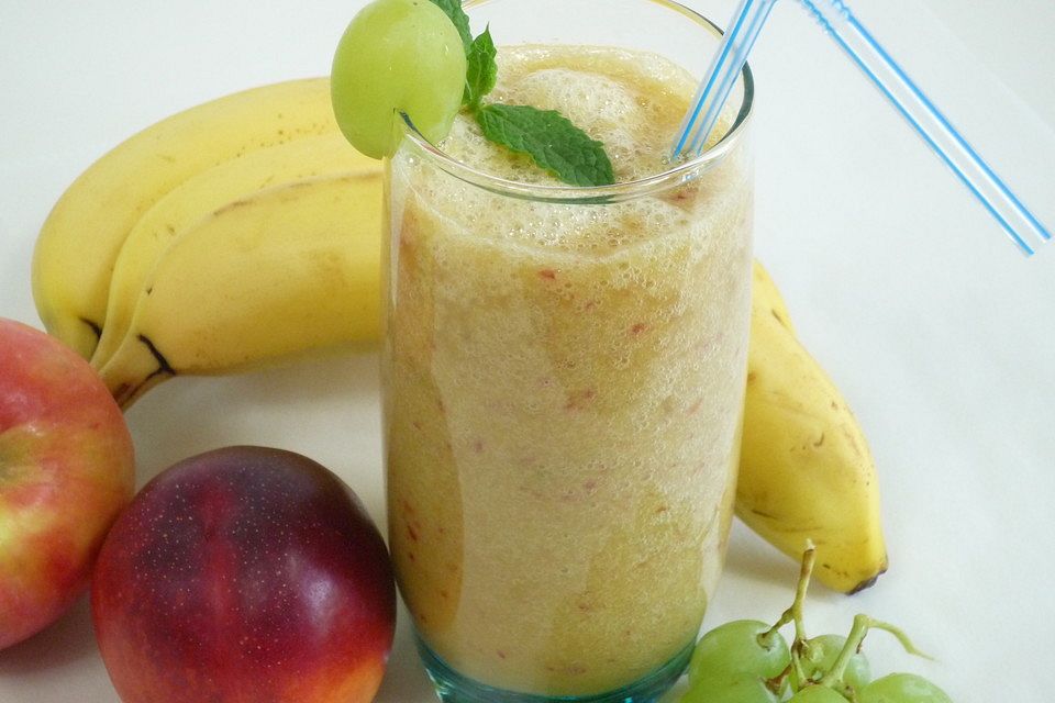 Nektarinen-Weintrauben-Smoothie