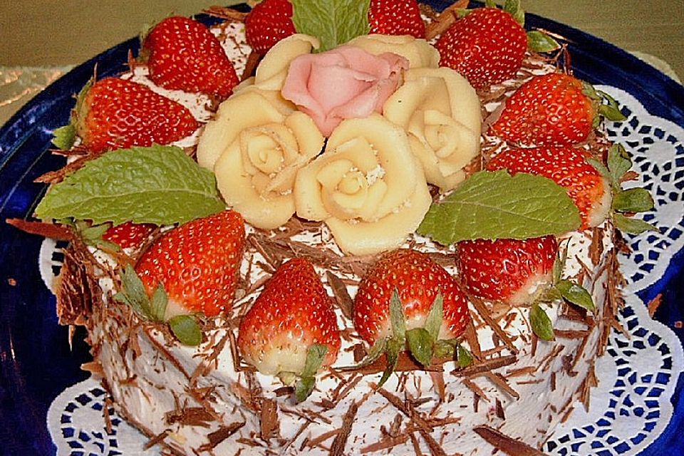 Erdbeertorte a la Dedys Erdbeertorte a la Dedys
