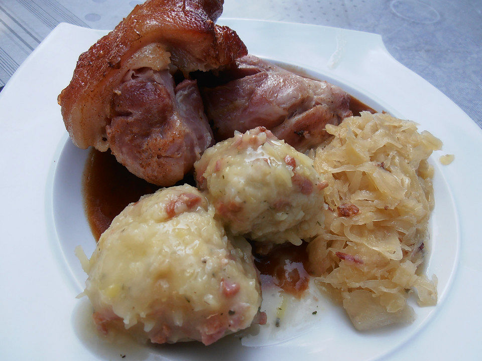 Gegrillte Schweinshaxe auf Pfälzer Art | Chefkoch
