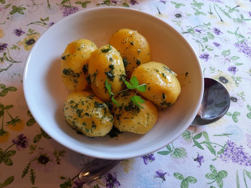 Petersilienkartoffeln in Albaöl gebraten von Luna-Lucy| Chefkoch