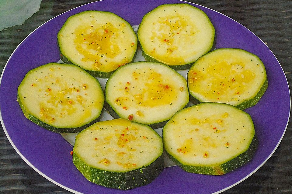 Zucchini gegrillt