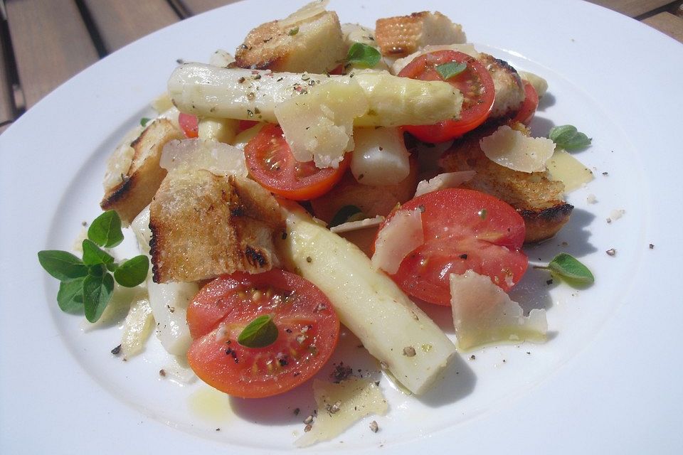 Bauernsalat mit Spargel