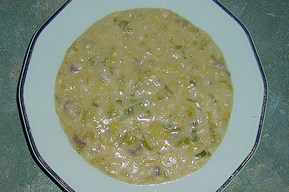 Käsesuppe mit Zunge