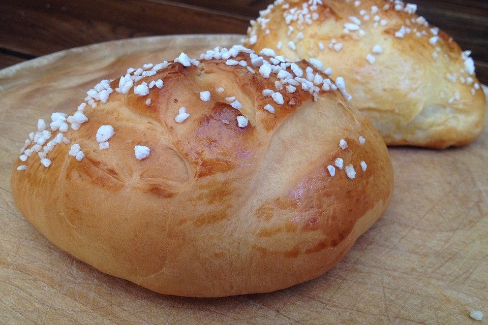 Süße Milchbrötchen Süße Milchbrötchen