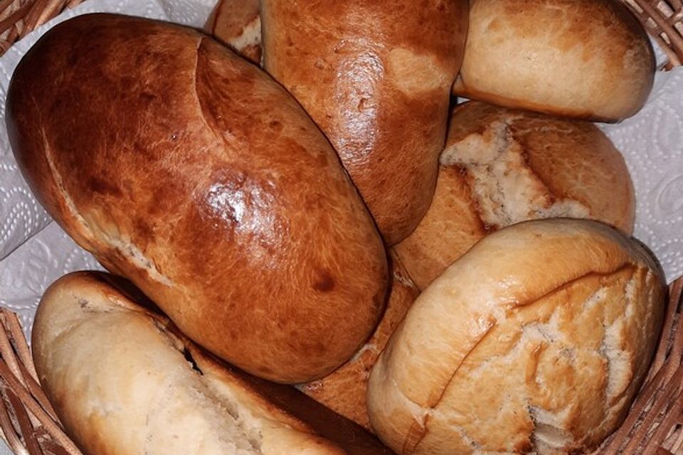 Süße Milchbrötchen Süße Milchbrötchen