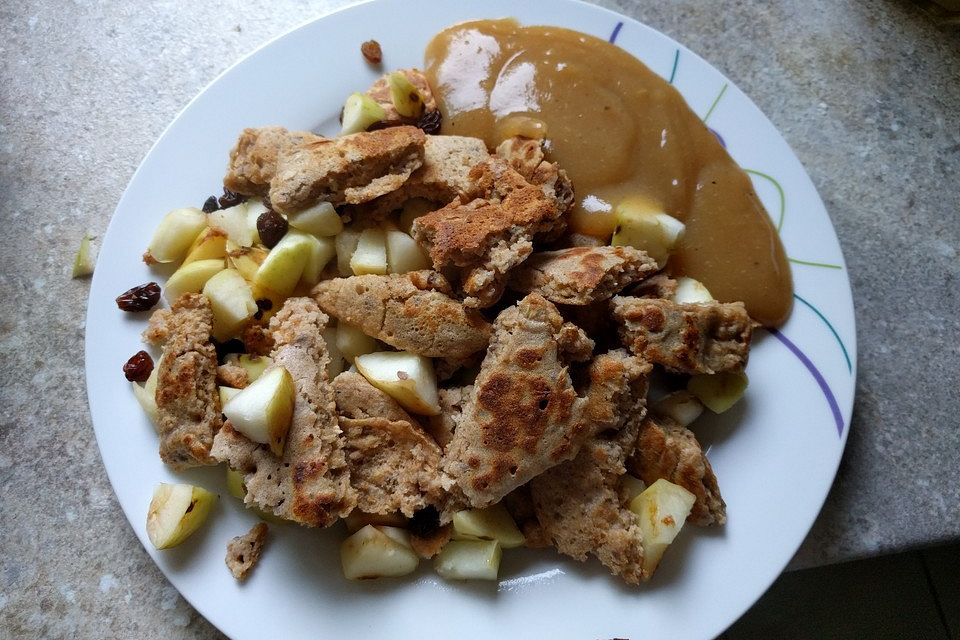 Kaiserschmarrn mit Haferflocken und Leinsamen