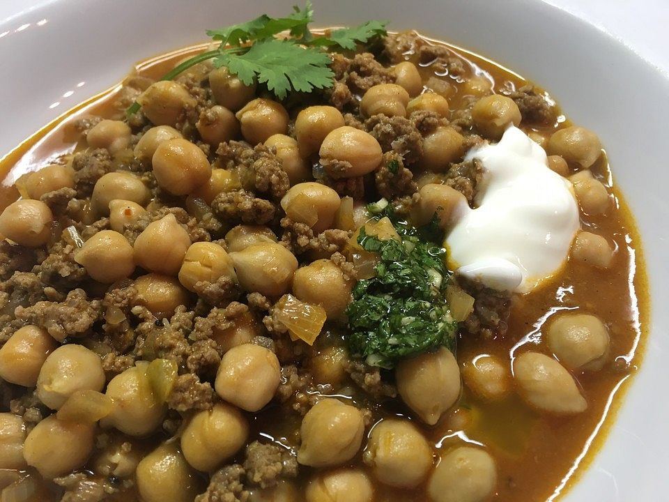 Kichererbsen-Chili mit Hackfleisch und Koriander von buecherkruemel ...