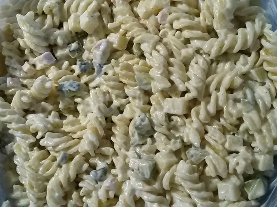Nudelsalat mit Joghurtsoße von Nepalqueen| Chefkoch