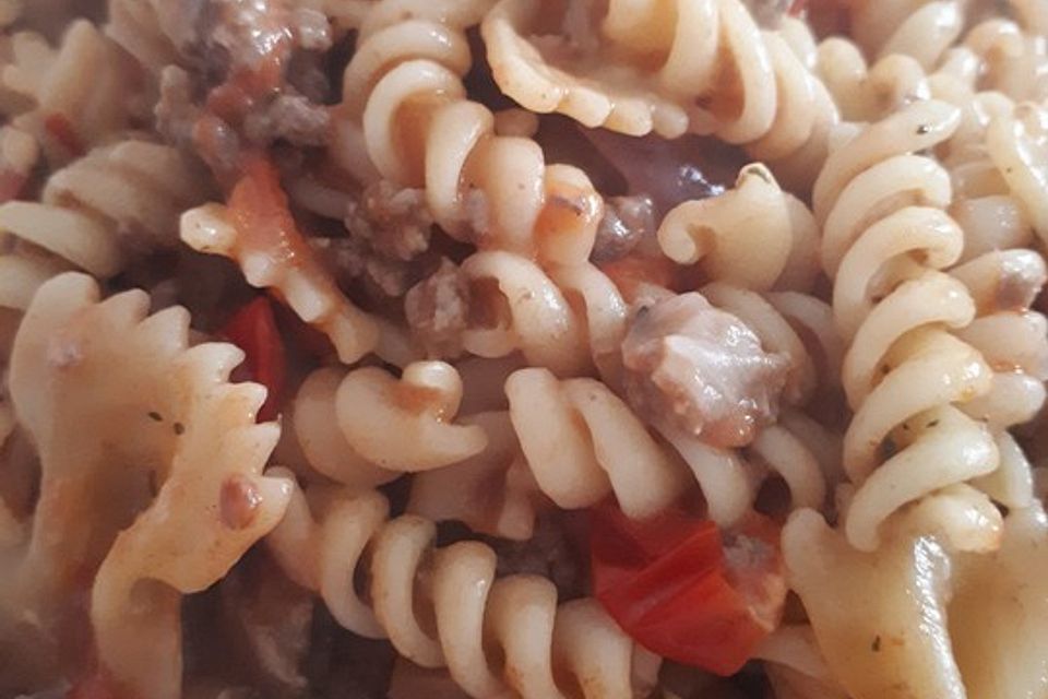 One-Pot-Pasta-Hackfleisch