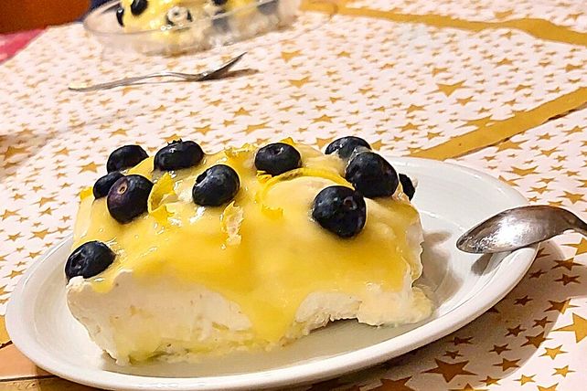 Lemon Trifle mit Himbeeren und Blaubeeren von tinara| Chefkoch