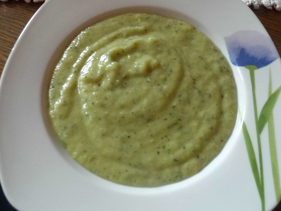 Kartoffel-Zucchini-Suppe von KochMaus667 | Chefkoch