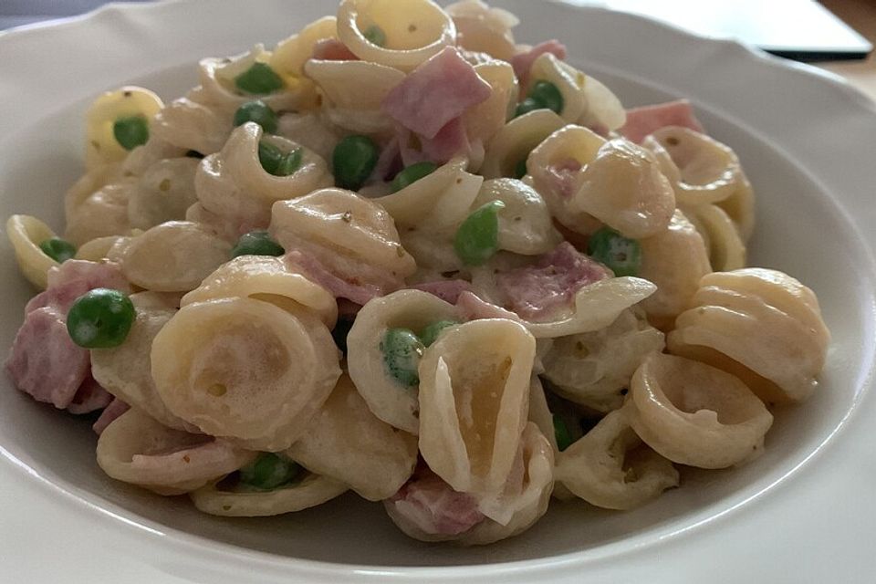 Orecchiette in Erbsen-Carbonara