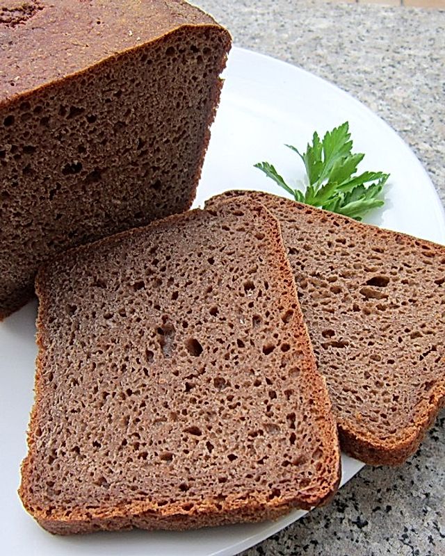 Brot mit Emmer und Traubenkernmehl sowie Sauerteig