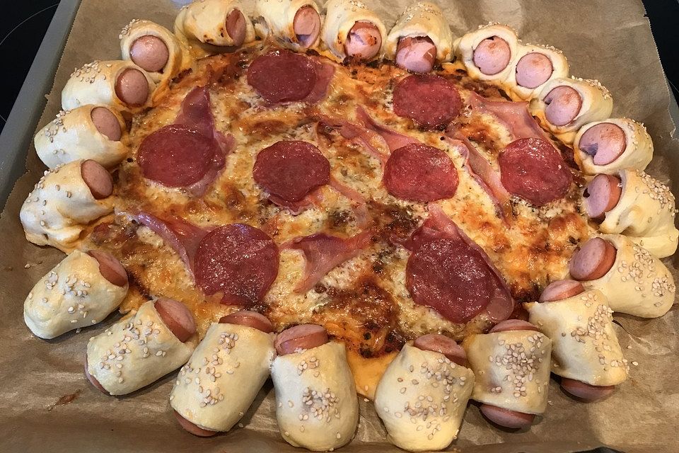 Hot Dog Pizza