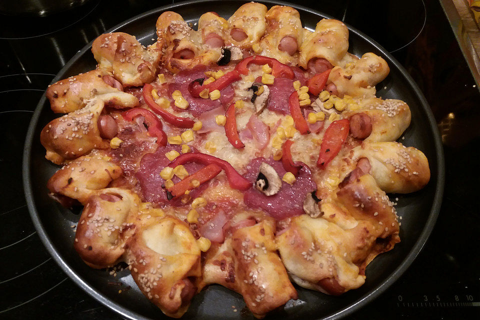 Hot Dog Pizza