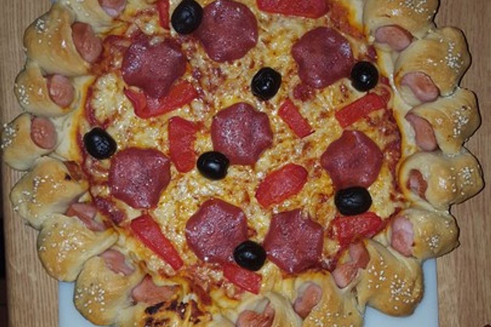 Hot Dog Pizza