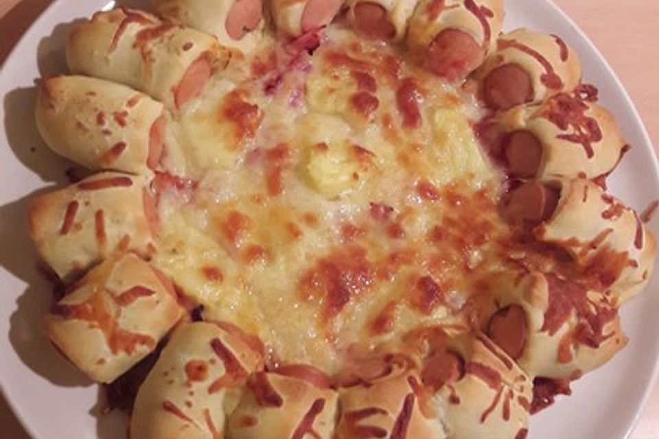 Hot Dog Pizza