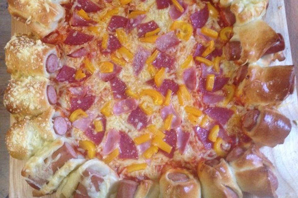 Hot Dog Pizza