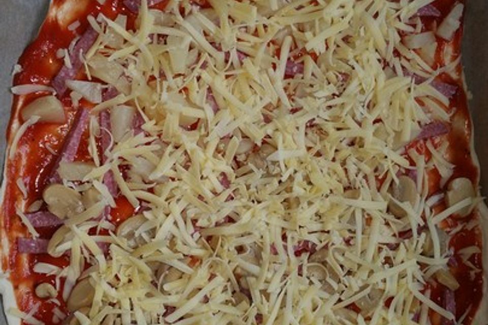 American Pizza Teig selber machen