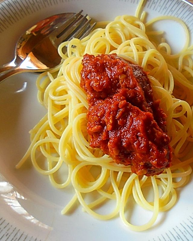 Spaghetti mit veganer Soße