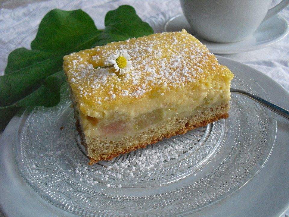 Rhabarberkuchen mit Vanille-Quark-Guss von delia| Chefkoch